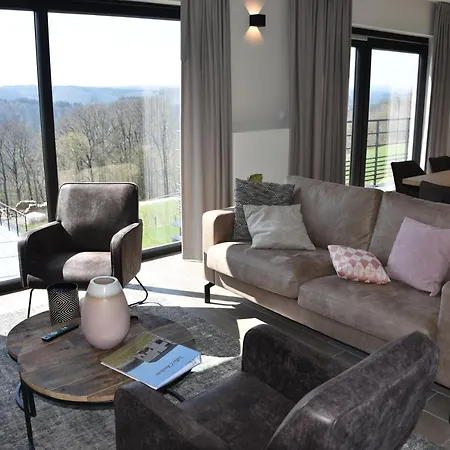 Rochehaut, Les Semoiselles, Charlotte בוילון