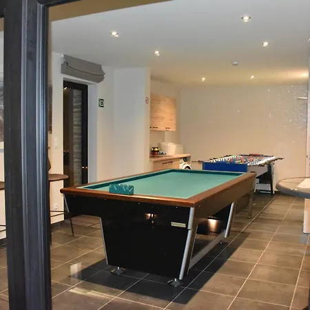 בית נופש Rochehaut, Les Semoiselles, Charlotte בוילון