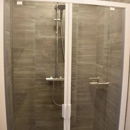 בית נופש Rochehaut, Les Semoiselles, Charlotte