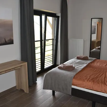 Prázdninový dům Rochehaut, Les Semoiselles, Charlotte *